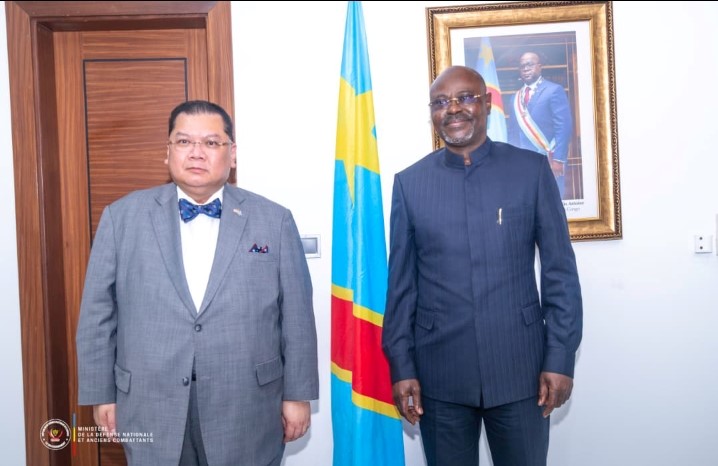 Ancien haut dignitaire de l’Administration américaine, Défense : Me Guy Kabombo et Peter Pham se concertent !